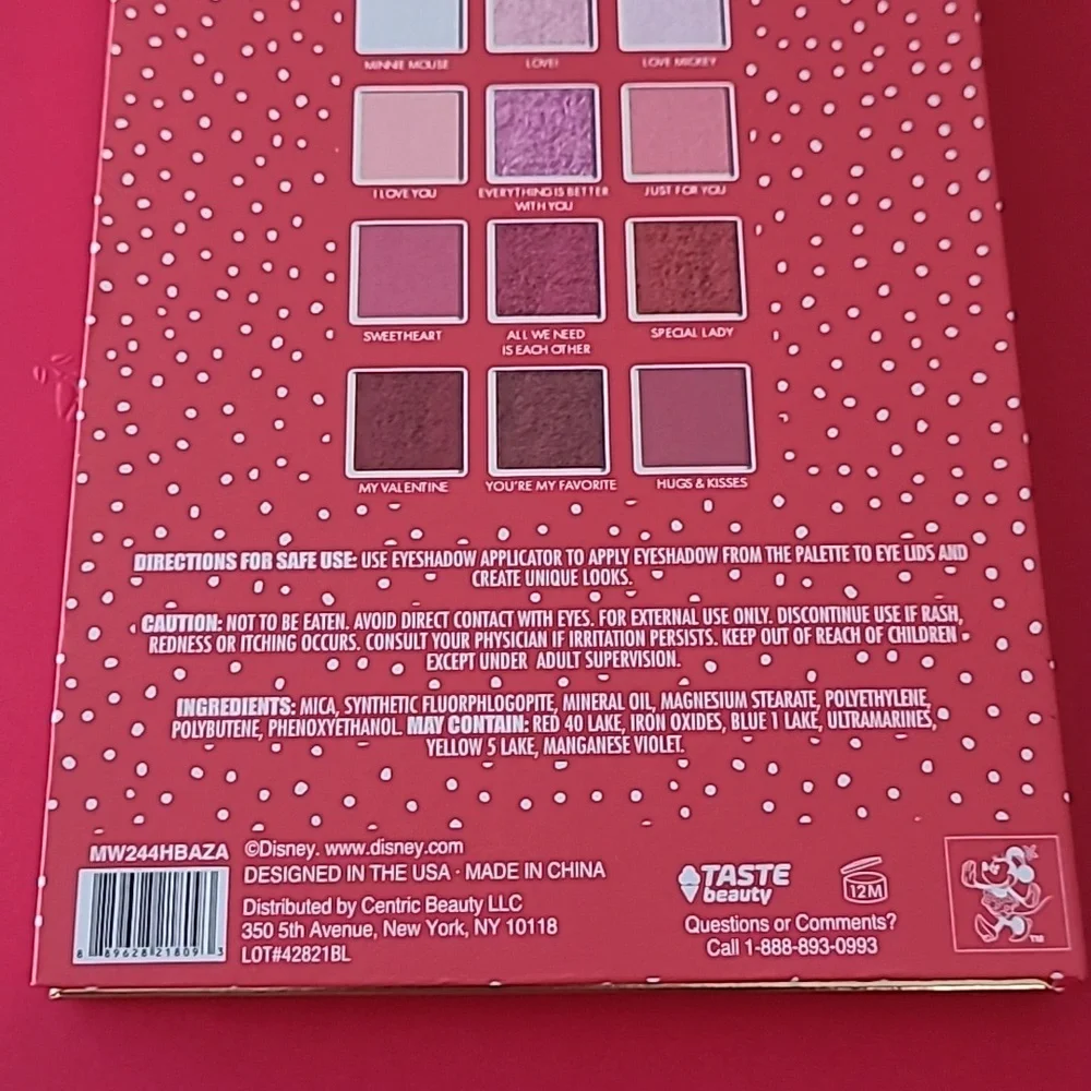 Disney Minnie Mouse & Mickey Mouse Eye Shadow Palette 12 Shades NWT Sealed